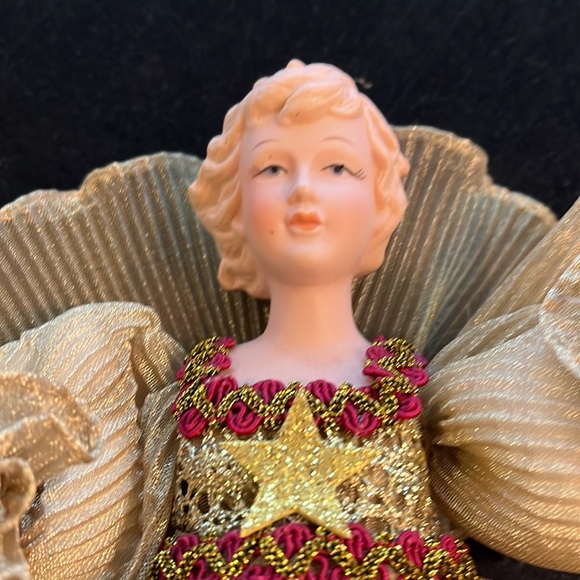 13 inch Porcelain Victorian Angel - Gold and Burgundy - Picture 14 of 16